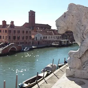  Apartment La Casa Veneziana Italy